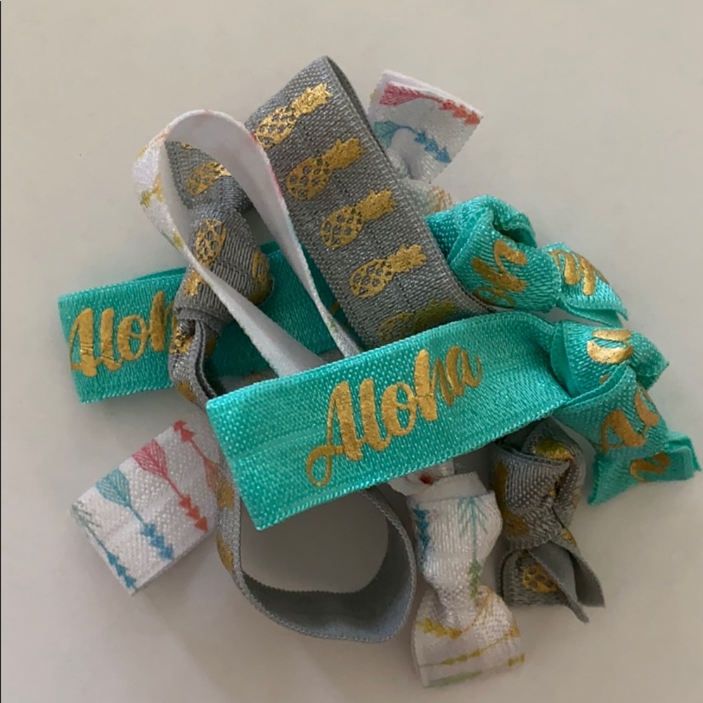 Hair Ties - Picture 1 of 3